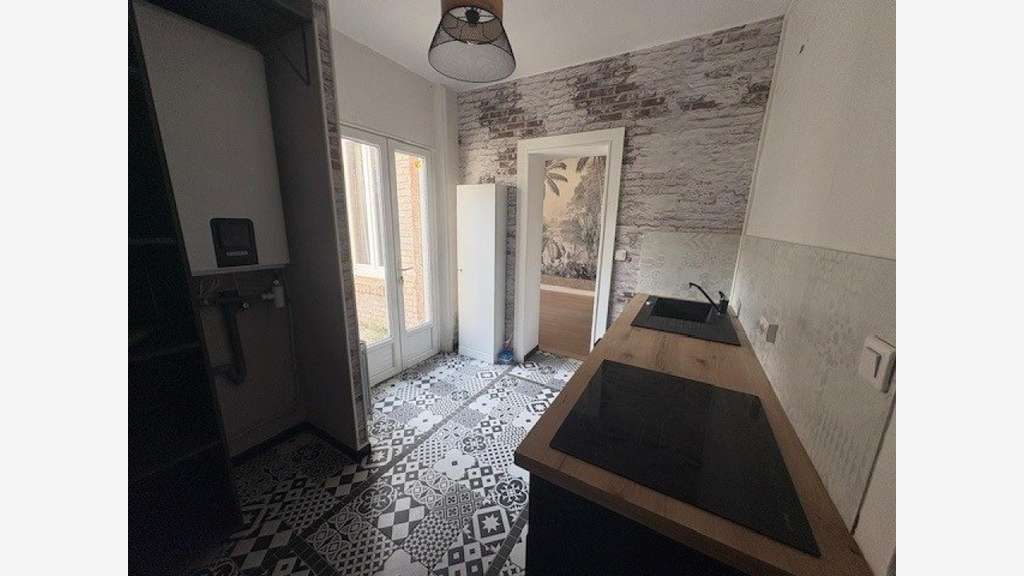 Vente local commercial et appartement T3 à Berck