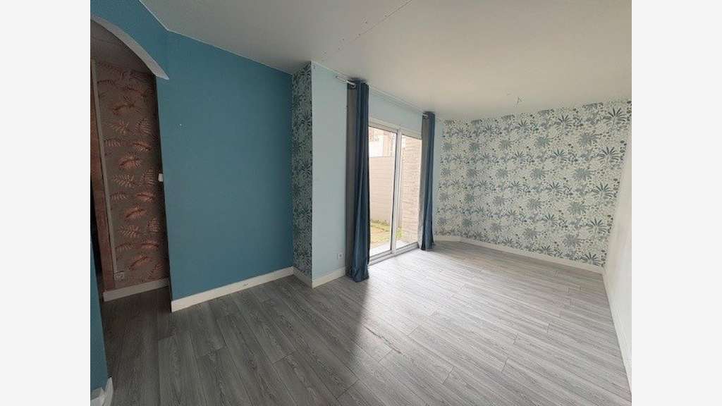 Vente local commercial et appartement T3 à Berck