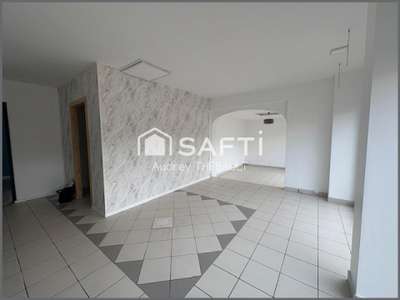 Vente local commercial et appartement T3 à Berck