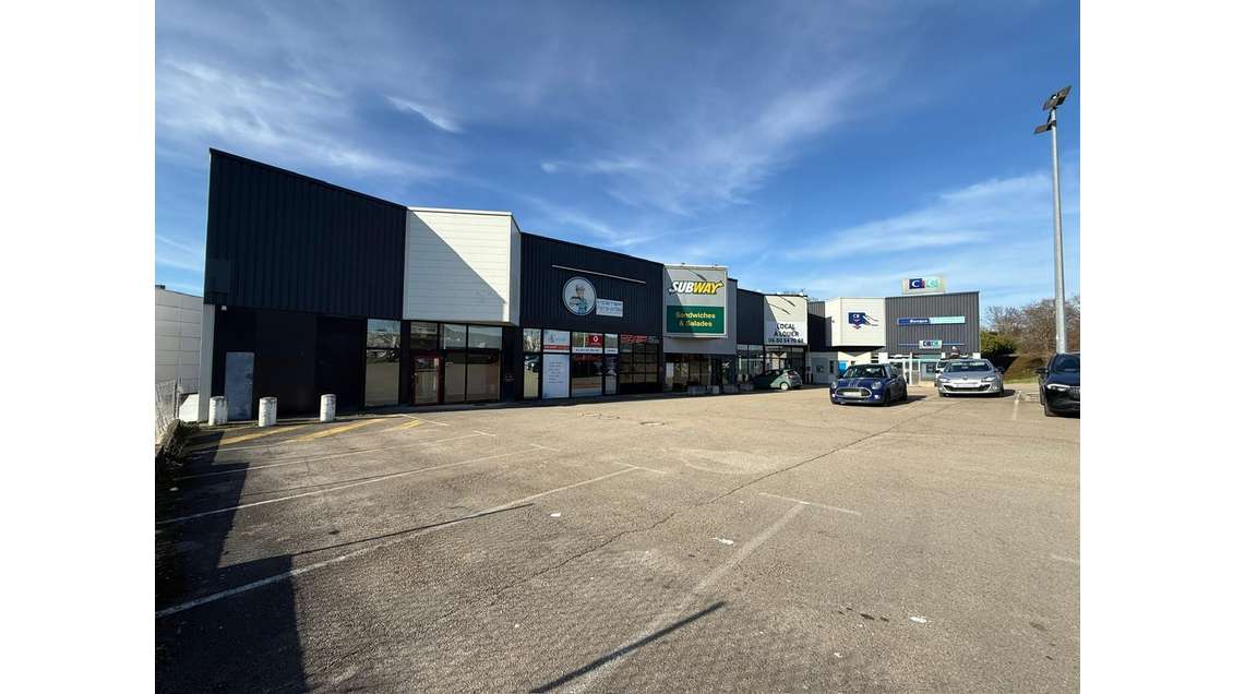 Cellules commerciales 414m² - ZAC CHATEAUFARINE