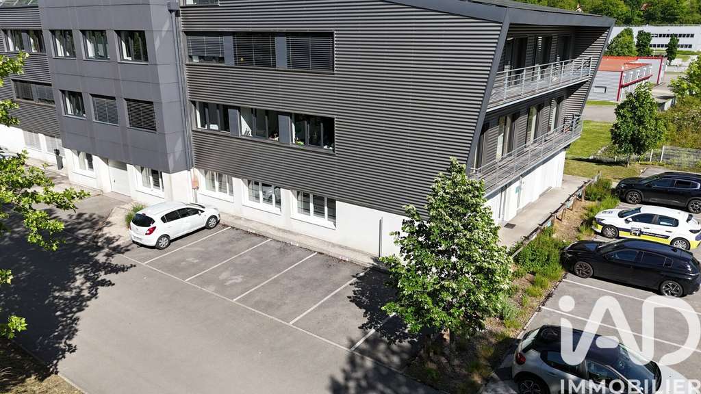 Vente local commercial 121m² à Besançon