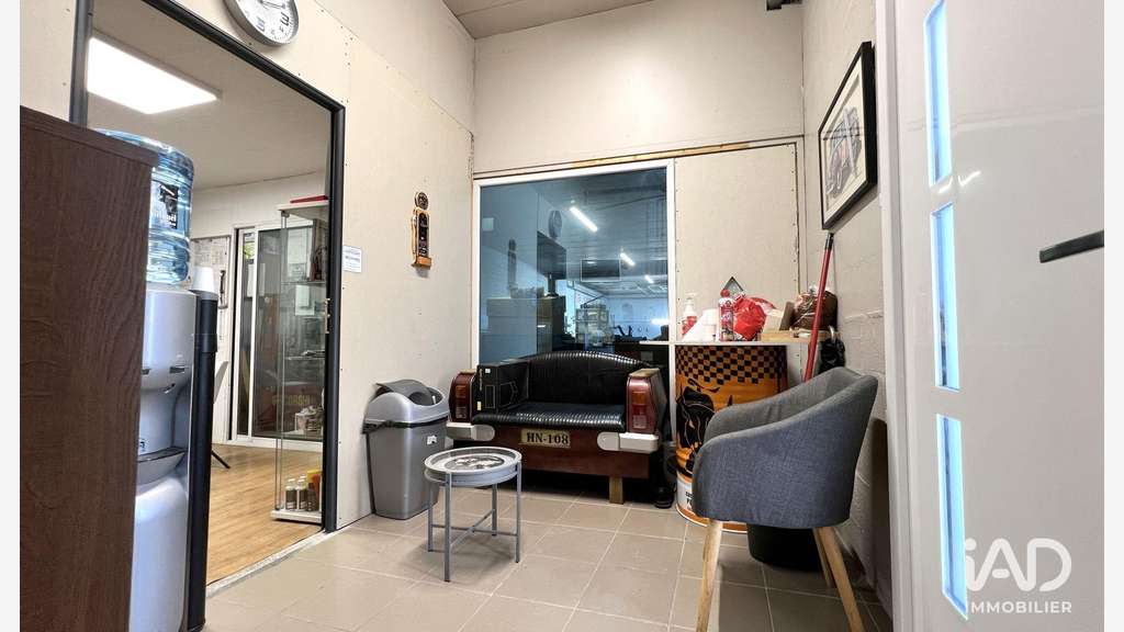 Vente local commercial 127m² à Bétheny