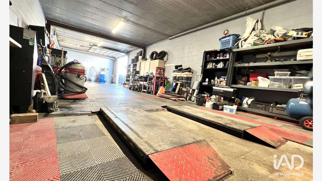 Vente local commercial 127m² à Bétheny