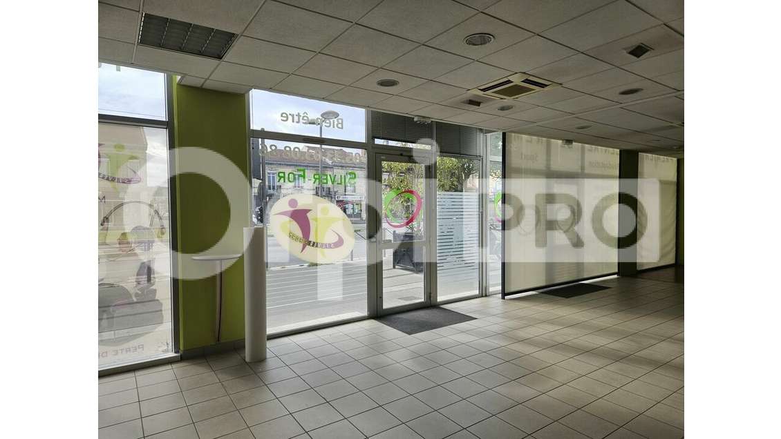 Local commercial à vendre à Bordeaux Rive Droite
