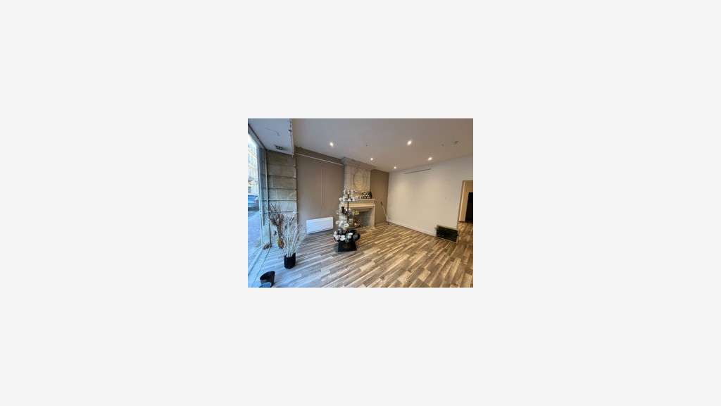 Vente boutique de 70m² à Bordeaux proche Tourny