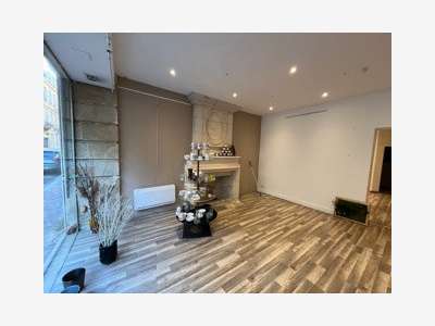 Vente boutique de 70m² à Bordeaux proche Tourny