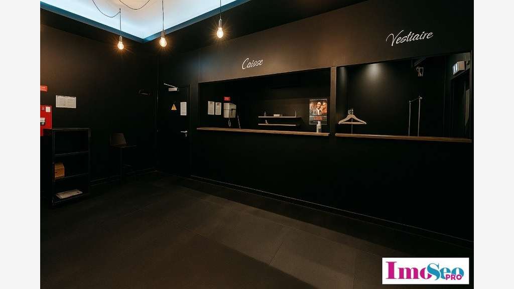 Local discothèque 750m² à vendre ZI Bordeaux Nord