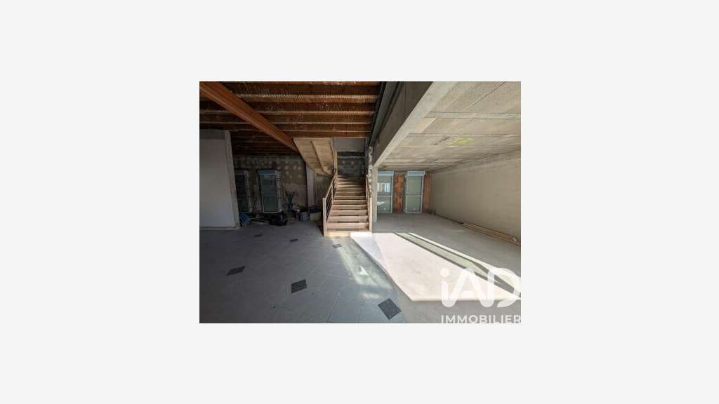 AV local commercial brut 110m² Bordeaux centre