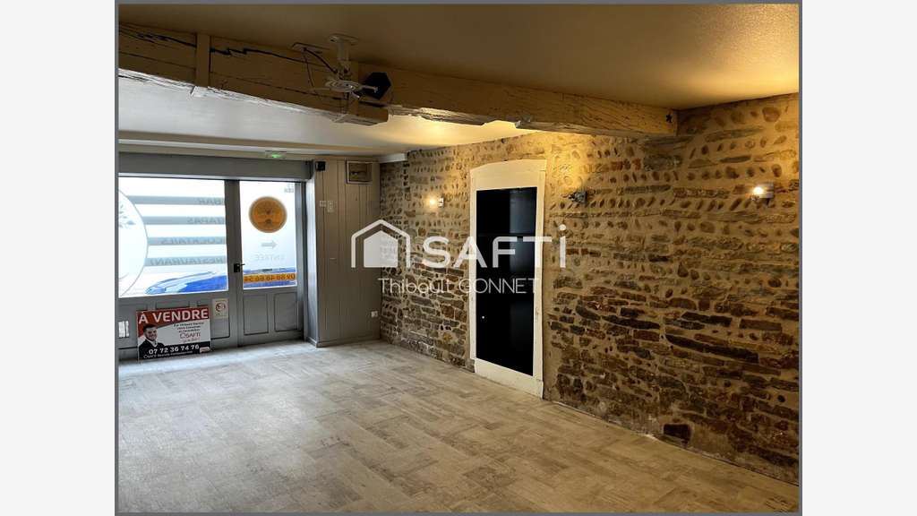 AV local commercial 75m² à Bourg-en-Bresse centre