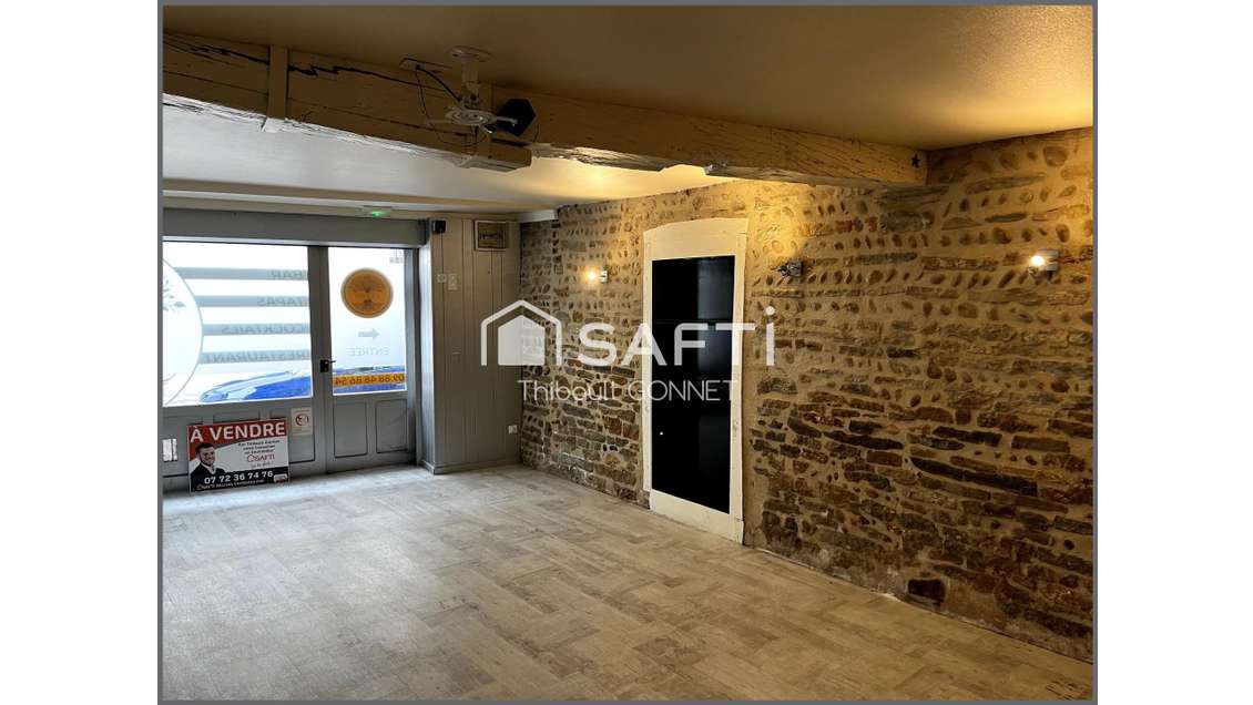 AV local commercial 75m² à Bourg-en-Bresse centre 