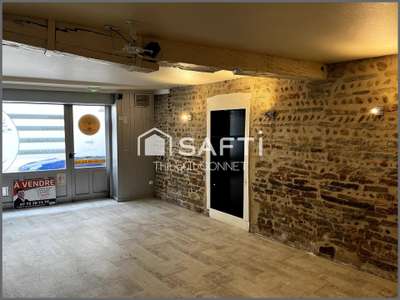 AV local commercial 75m² à Bourg-en-Bresse centre