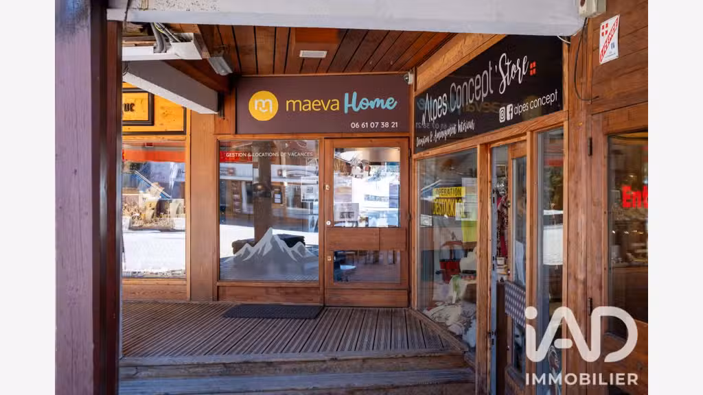 Vente murs commerciaux loués aux Arcs 1800