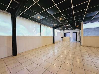 AV murs commerciaux 105m² à Bourges quartier gare