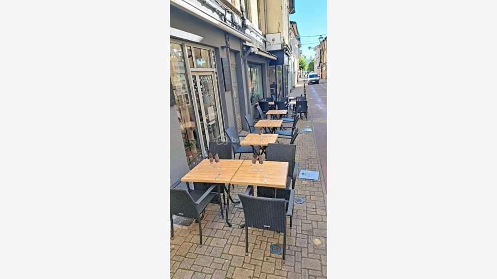 VENTE RESTAURANT + LOCAL COMMERCIAL - RUE VICTOR