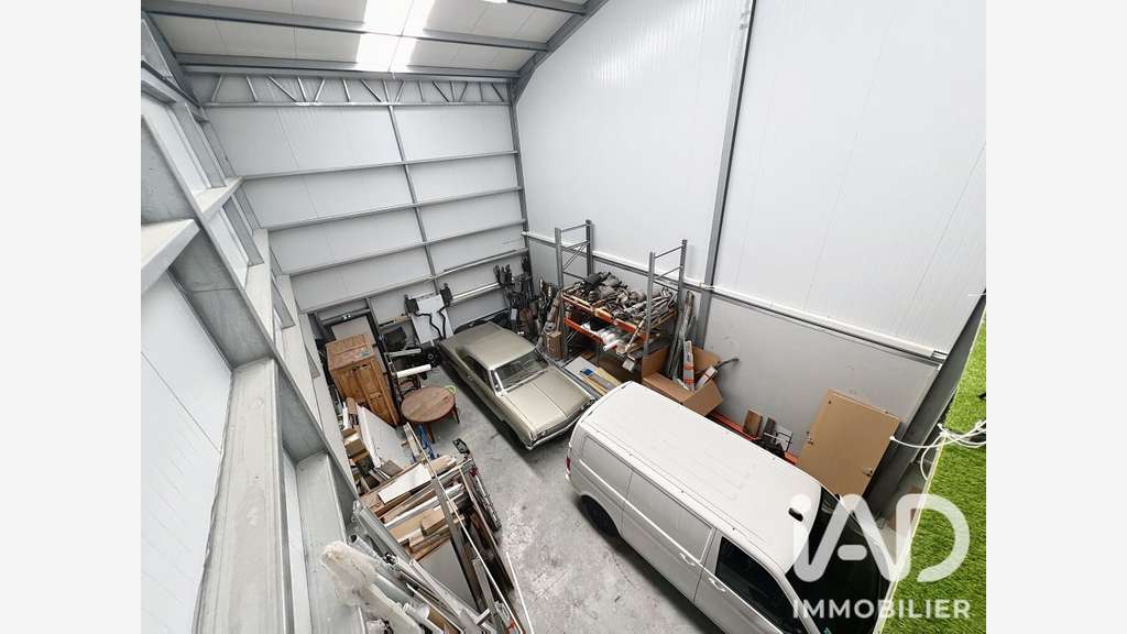 Vente local d'activité 192m² à Brie-Comte-Robert