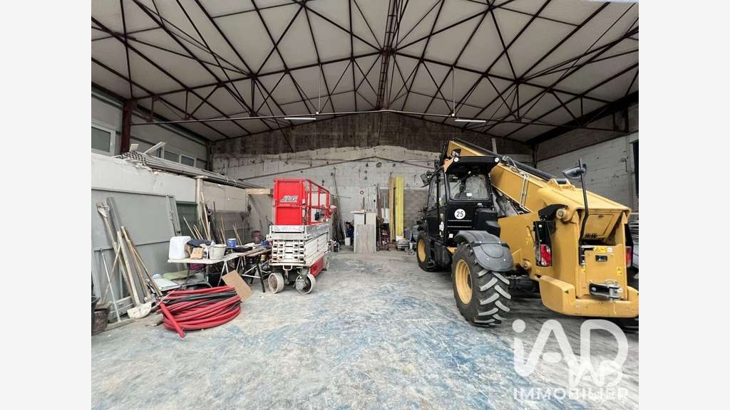 Vente local d'activité 189m² à Brie-Comte-Robert