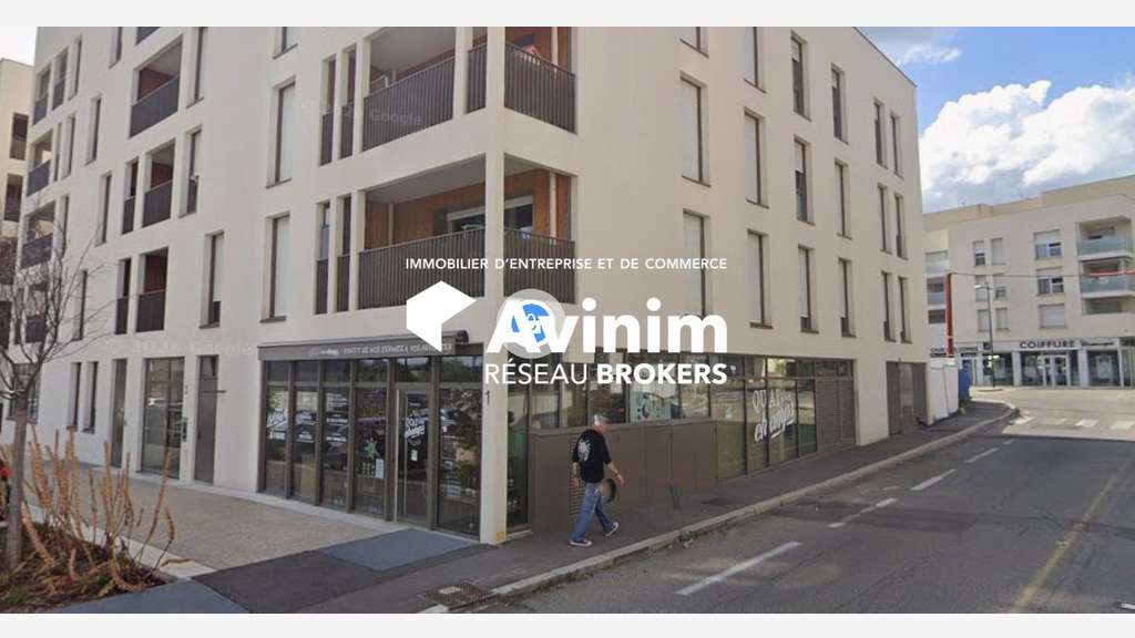 Vente murs commerciaux loués à Brignais Gare