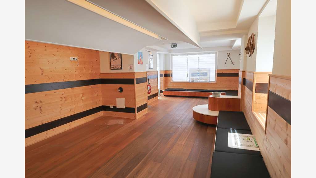 Local commercial 74m² de plain-pied à Bussang