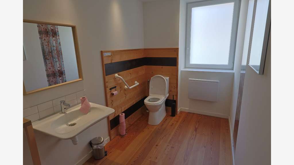 Local commercial 74m² de plain-pied à Bussang