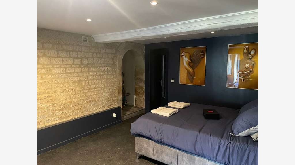 Vente local de 37m² concept Love Room à Caen