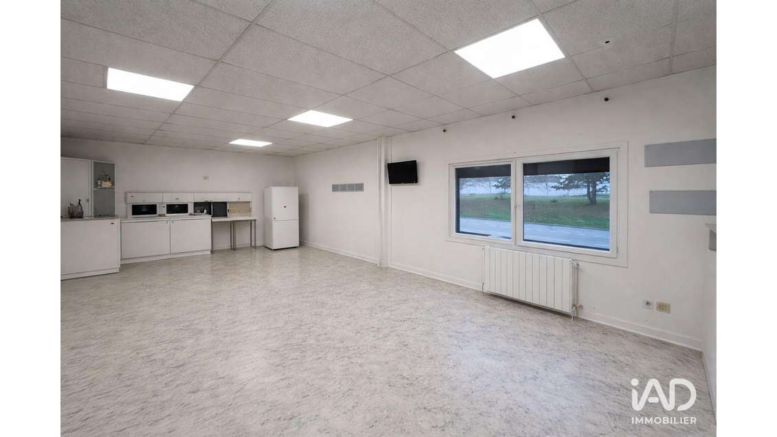 Murs commerciaux à Cambrai