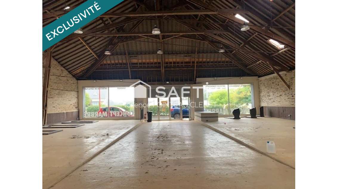 AV local commercial 800m² empl stratégique Candé