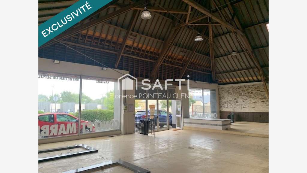 AV local commercial 800m² empl stratégique Candé