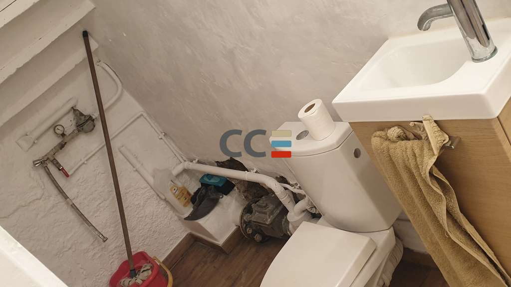 A vendre murs commerciaux libres 72m² à Cannes
