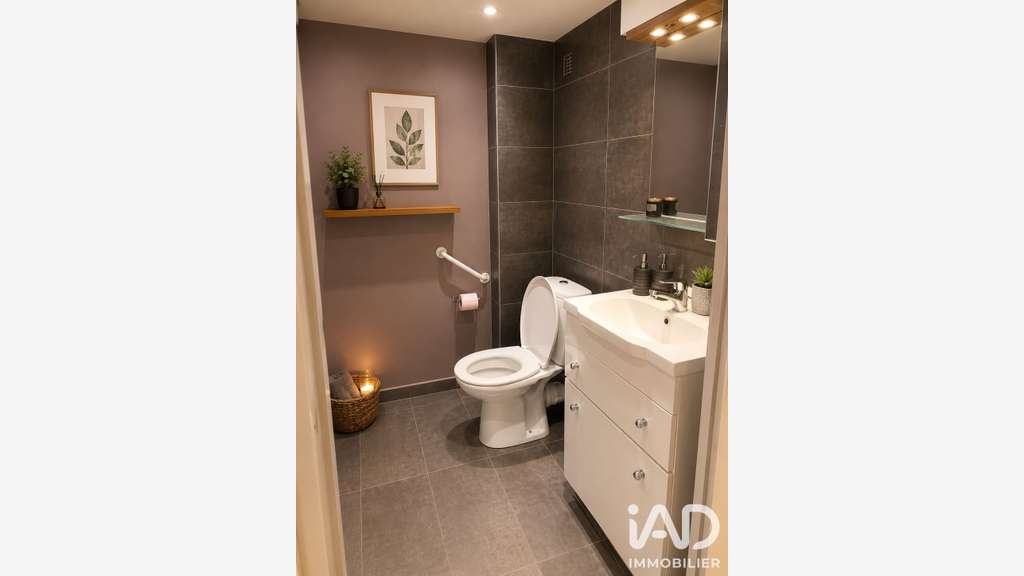 Vente local commercial 47m² à Cannes
