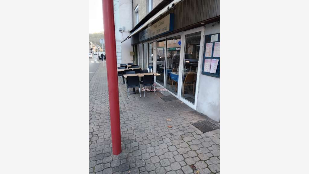 AV murs restaurant empl de choix à Capdenac-Gare
