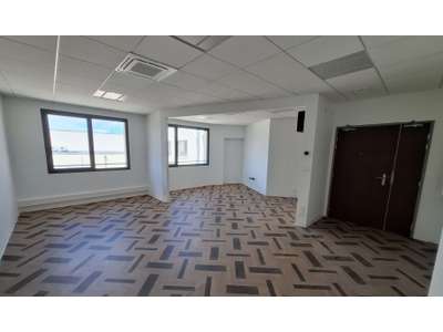 Vente Bureaux à Carpentras