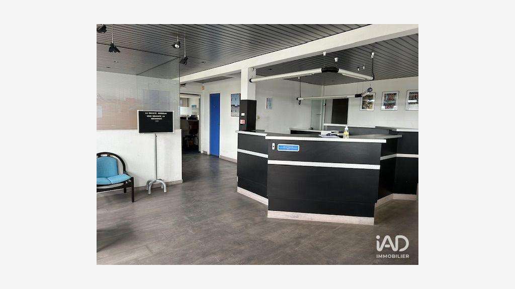 Vente bâtiment industriel 450m² à Carpiquet