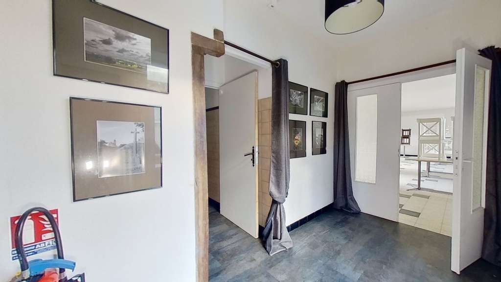 A vendre grande maison de charme à Carrouges
