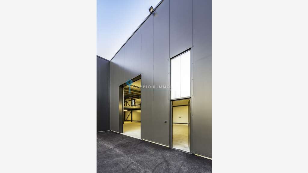 Bâtiment industriel à vendre à 30min de Toulouse