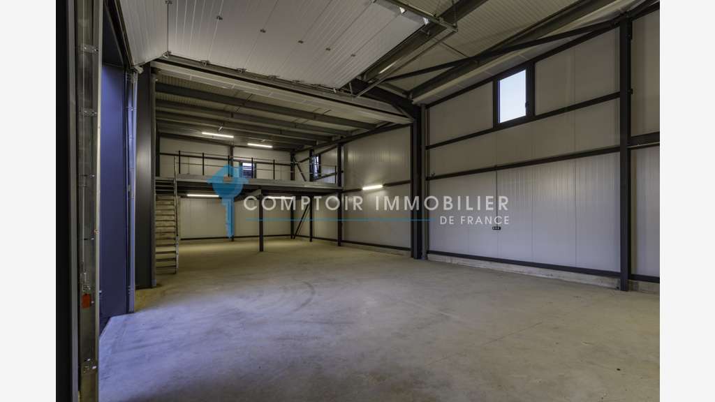 Bâtiment industriel à vendre à 30min de Toulouse