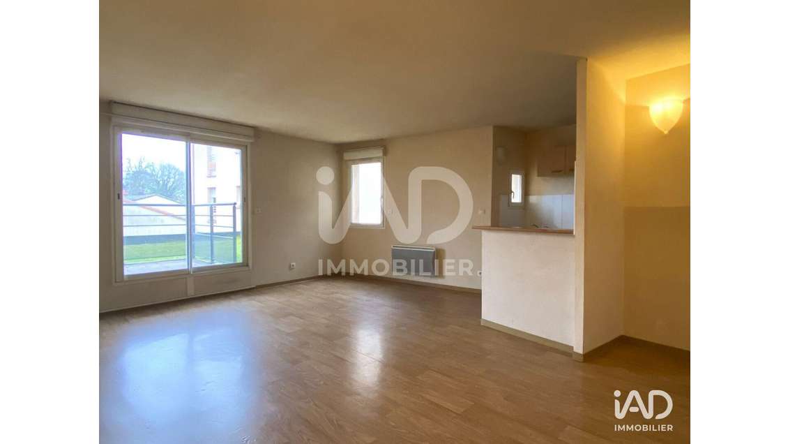 Local commercial à Castelginest