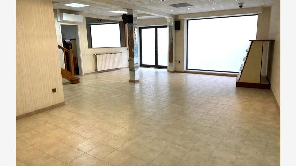 Vente murs commercaiux 200m² secteur Sorèze