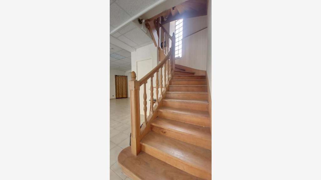 Vente murs commercaiux 200m² secteur Sorèze