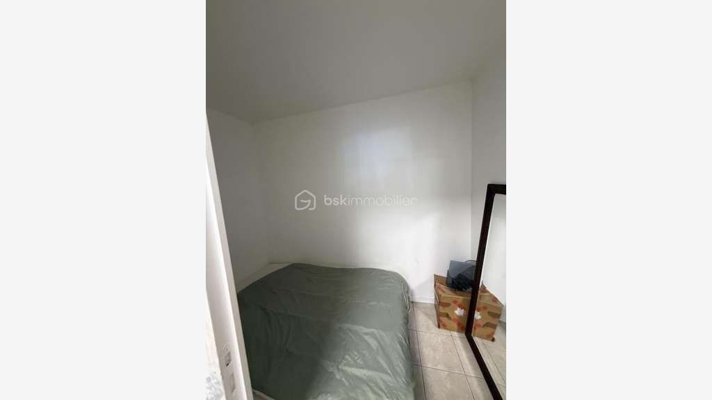 Local 45m² en excellent état climatisé à Cavalaire