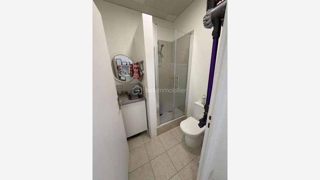 Local 45m² en excellent état climatisé à Cavalaire