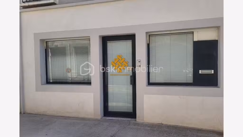 Vente local commercial 36m² à Cazouls-Lès-Béziers 