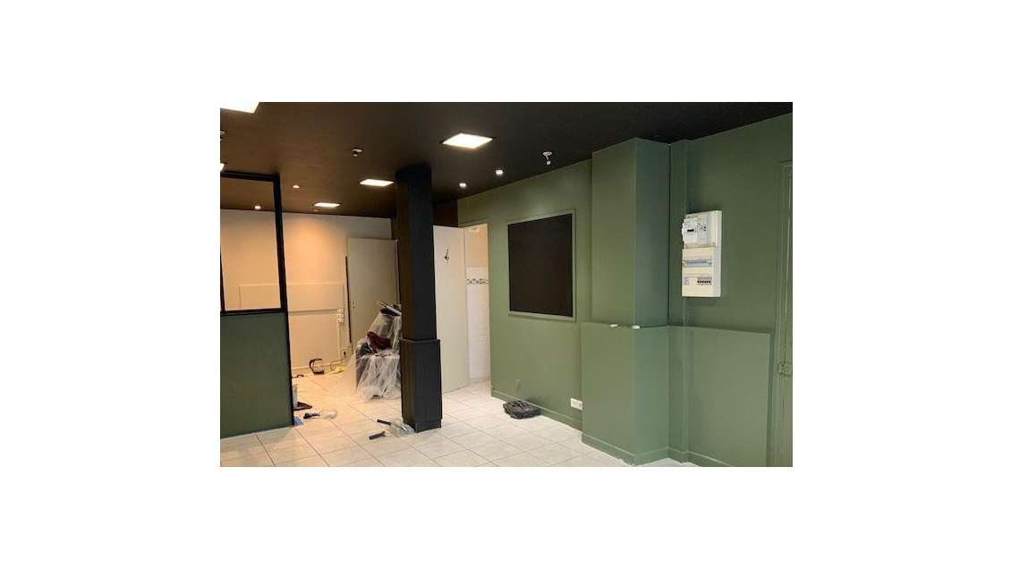 Vente droit au bail local de charme 36m² à Céret