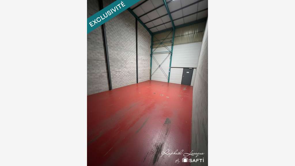 Vente local commercial 160m² avec cour à Chabeuil