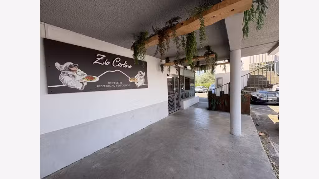 AV murs restaurant pizzeria 63m² Chateau Gombert
