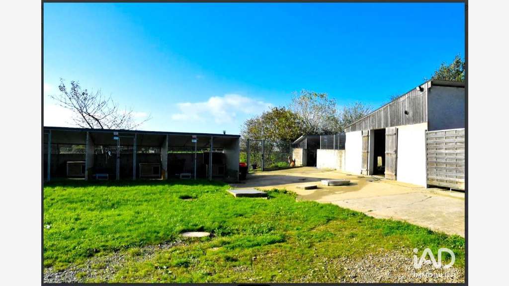 Local commercial à Château-Gontier