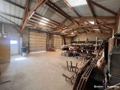 Vente Locaux d'activités - Entrepôts à Château-Gontier-sur-Mayenne