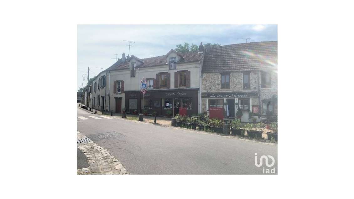 Local commercial à Châteaufort