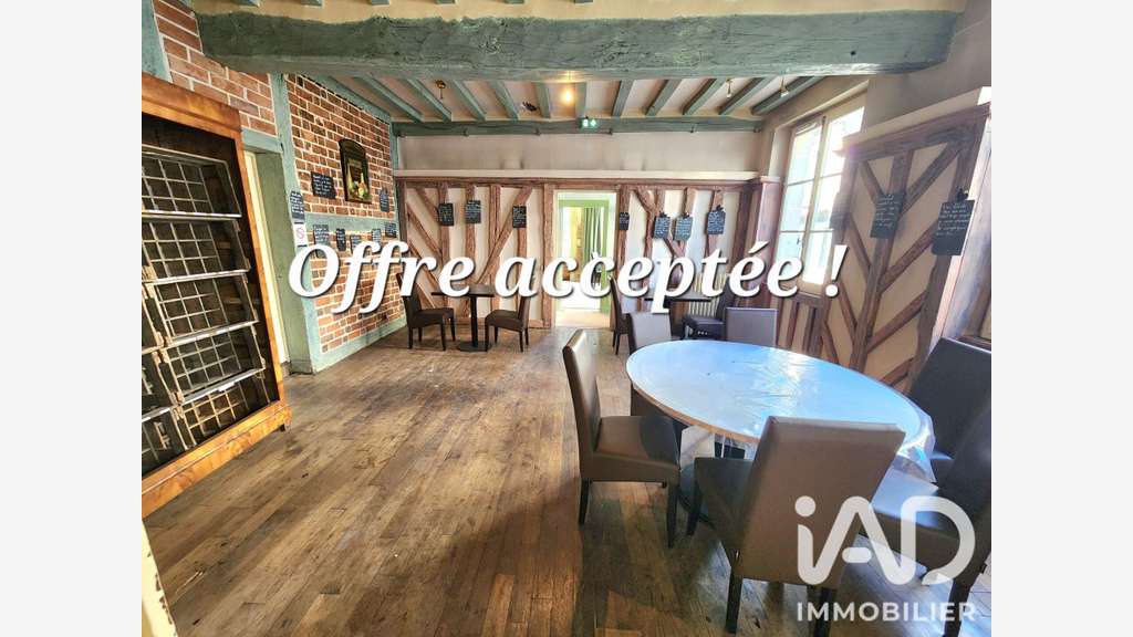 Vente local commercial de 62m² à Châteaugiron