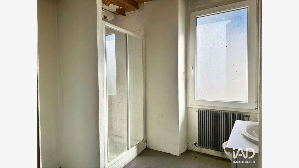 Vente immeuble de rapport à Châteauneuf-sur-Sarthe