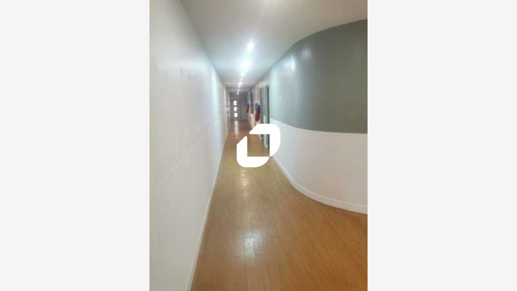 Vente Local commercial 487m² Chaville